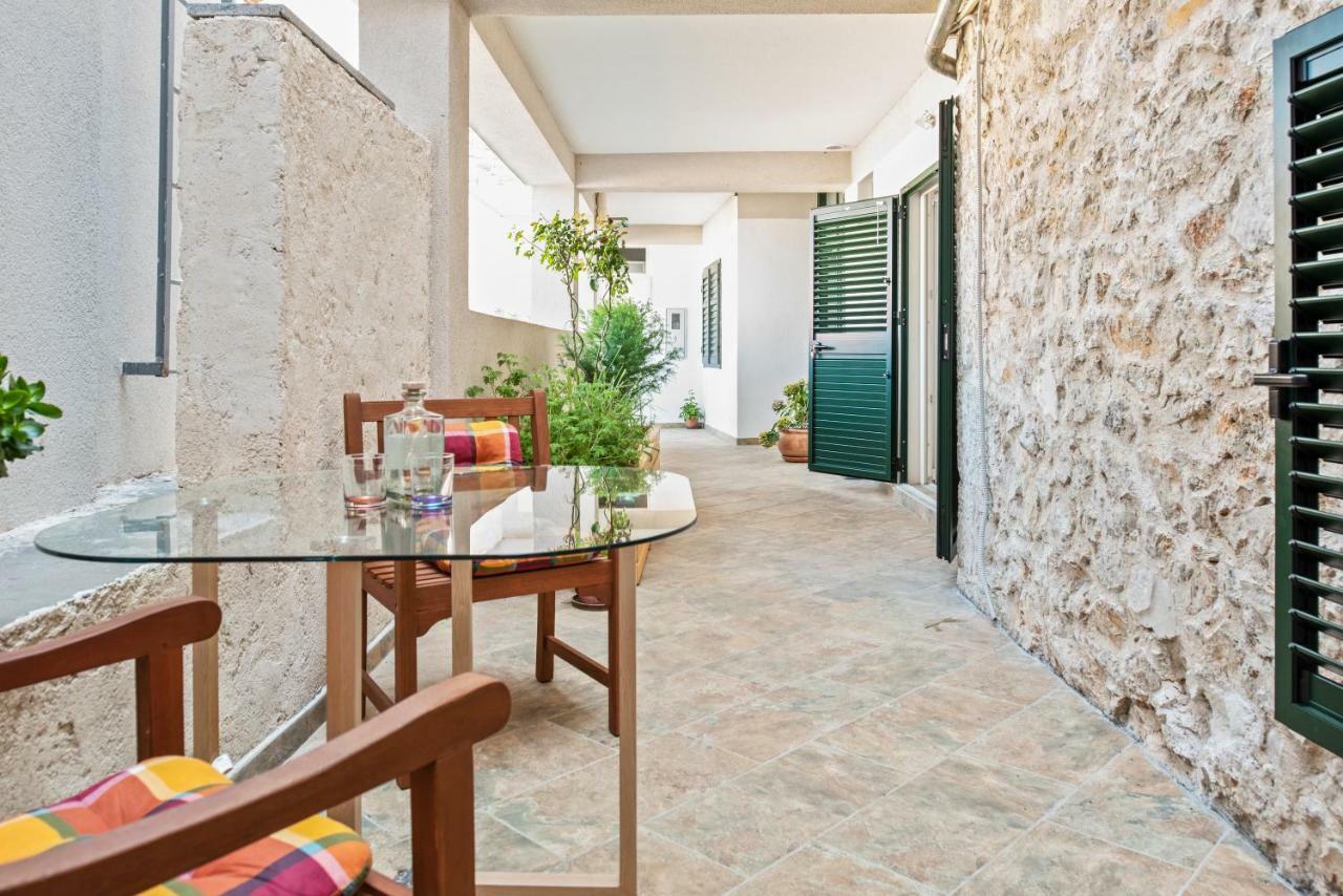 Kurika Anzotica Appartamento Šibenik Esterno foto