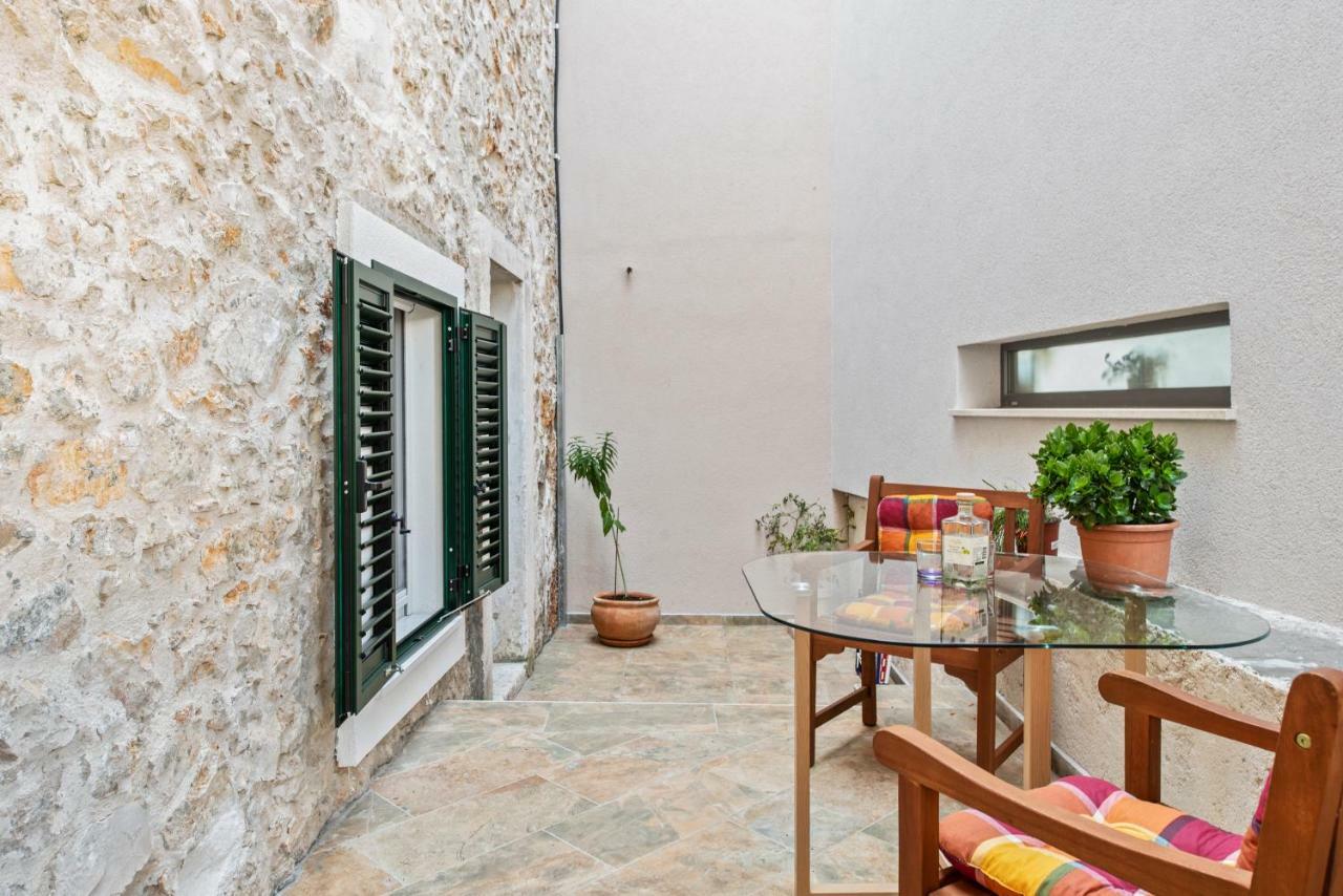 Kurika Anzotica Appartamento Šibenik Esterno foto
